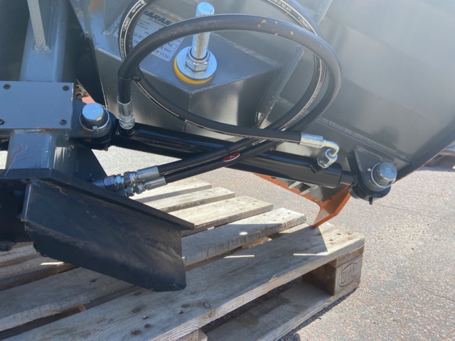 922284-86 Redskapsbärare Belos Transpro 4260 -2018 (endast 293 timmar)