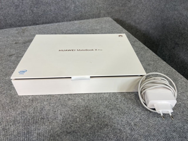 803734-13 Laptop, Huawei MateBook X Pro Signature Edition - Repair Object