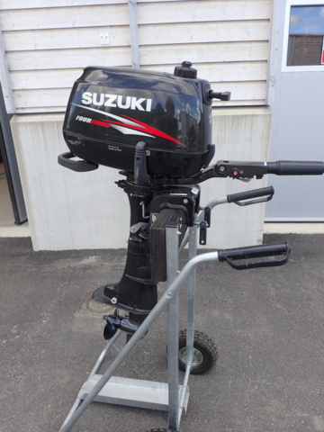 861839-1 Boat engine Suzuki Four Stroke. 4.0 hp 2012