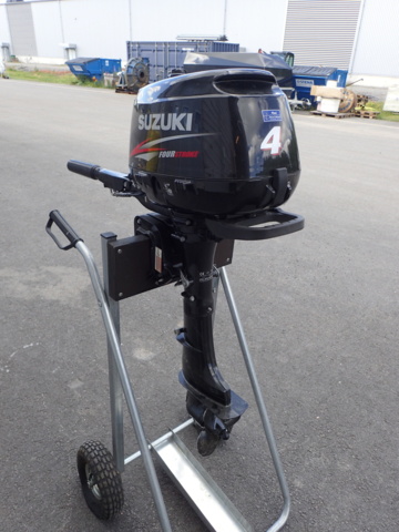 861839-3 Boat engine Suzuki Four Stroke. 4.0 hp 2012