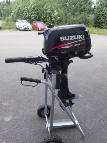 861839-4 Boat engine Suzuki Four Stroke. 4.0 hp 2012