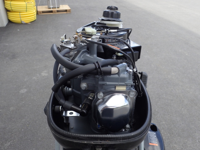 861839-32 Boat engine Suzuki Four Stroke. 4.0 hp 2012