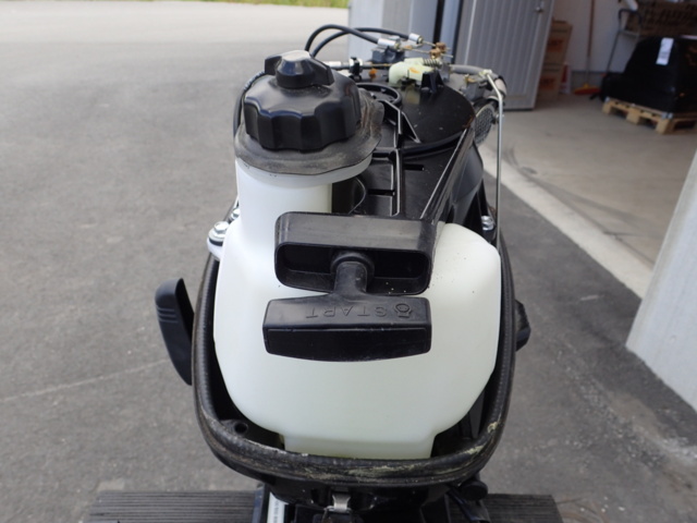 861839-34 Boat engine Suzuki Four Stroke. 4.0 hp 2012