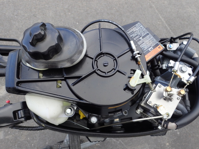 861839-35 Boat engine Suzuki Four Stroke. 4.0 hp 2012