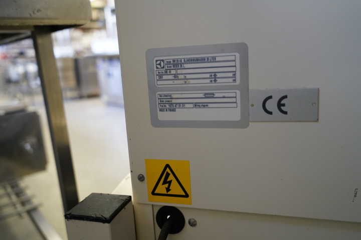 795169-5 Dough mixer - Electrolux BM 20 AS