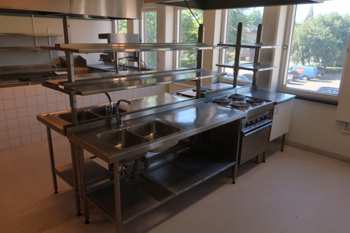 925306-1 Double sided kitchen / Method kitchen #2