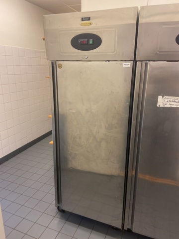 912539-1 Refrigerator Tefcold RK710