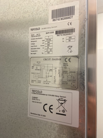 912539-4 Refrigerator Tefcold RK710
