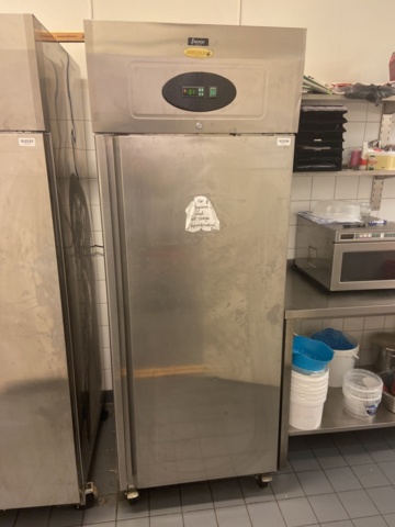 912536-1 Refrigerator Tefcold RK710