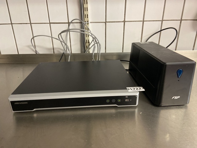 917227-1 CCTV Hard disk recorder with 5 cameras Hikvision