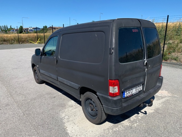 918709-4 Peugeot Partner Van 2.0 HDi - 2006
