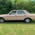 925657-8 Mercedes-Benz 200 -1983