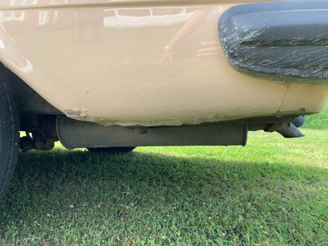 925657-9 Mercedes-Benz 200 -1983