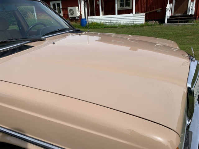 925657-21 Mercedes-Benz 200 -1983