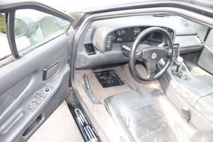 925693-25 Lotus Esprit SE 2.2 Turbo - 1989