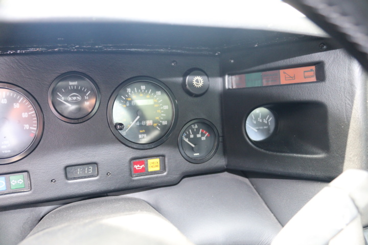 925693-27 Lotus Esprit SE 2.2 Turbo - 1989