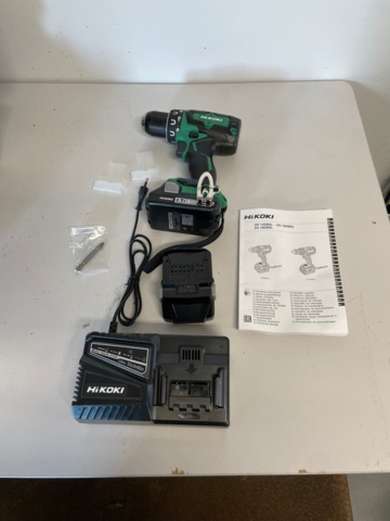 882426-4 Drill screwdriver Hikoki DS 18DBSL, battery charger, and batteries 2 pcs