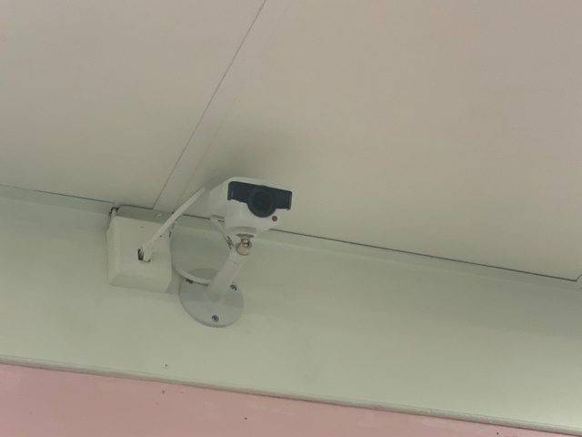 824750-5 4 cameras AXIS M1145-L and 3 sensors