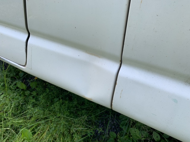 925658-11 Toyota HiAce Van 2.5 Diesel -2005 (102hp, 12504km)