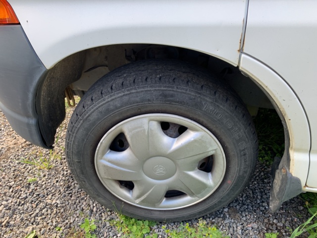 925658-12 Toyota HiAce Van 2.5 Diesel -2005 (102hp, 12504km)