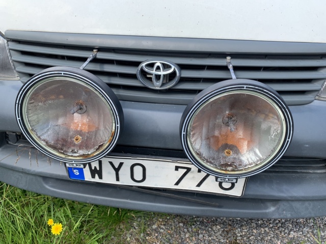 925658-14 Toyota HiAce Van 2.5 Diesel -2005 (102hp, 12504km)