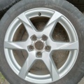 887523-11 4st Audi fälgar med sommardäck