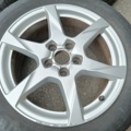 887523-16 4st Audi fälgar med sommardäck