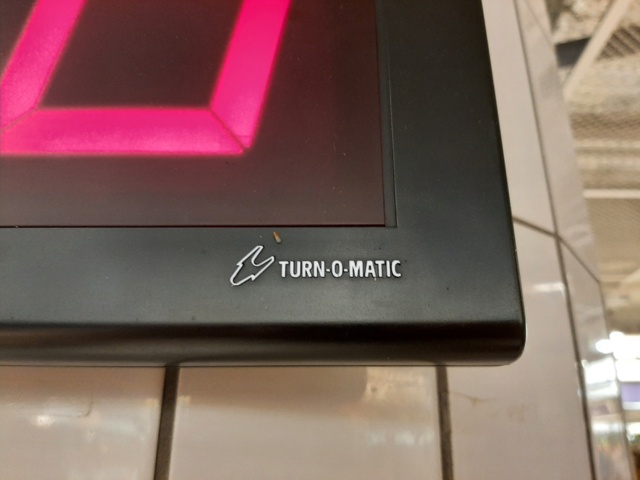 868512-5 Queue system, Turn-o-Matic