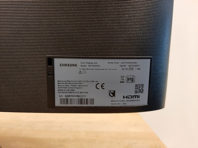 805202-3 Monitor 27 "- Samsung S27F350FHU