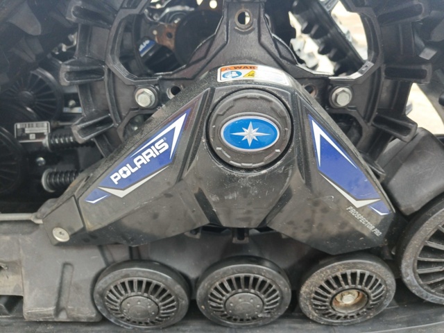 889181-15 Track set Polaris Prospector PRO