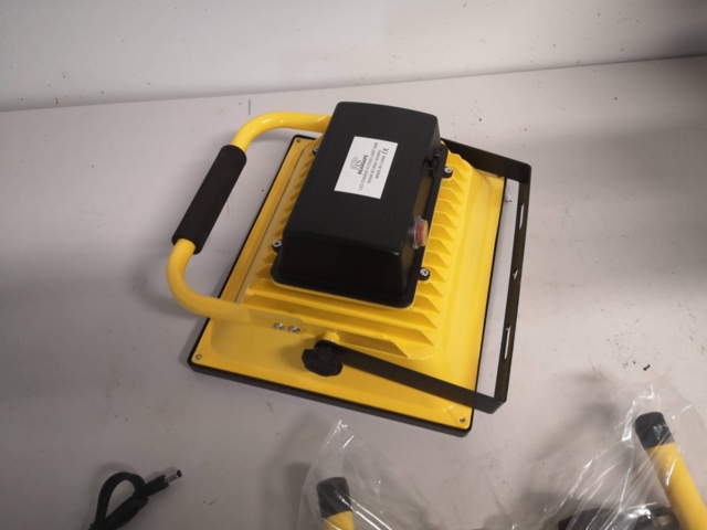 881779-6 LED lighting 50 w No reservation price!