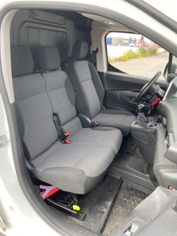 912545-19 Citroën Berlingo Van 1.5 BlueHDi -2021