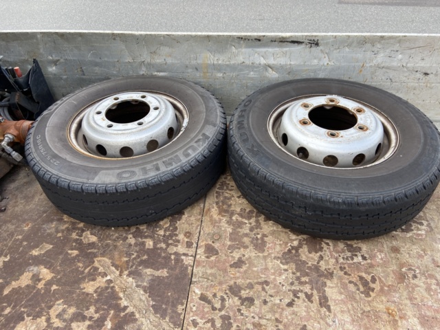 912548-56 Iveco Daily 3.0 HPT with crane and long bed -2006