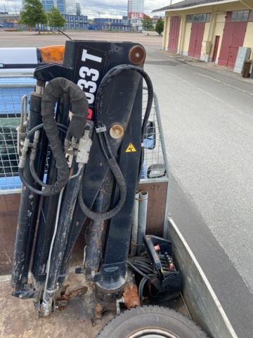 912548-59 Iveco Daily 3.0 HPT with crane and long bed -2006