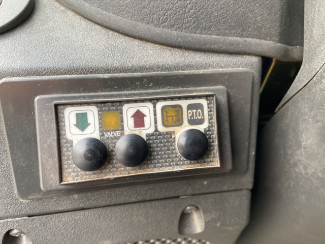 912548-84 Iveco Daily 3.0 HPT with crane and long bed -2006