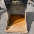 872307-2 Deep bucket Engcon DB09 with 45 bracket