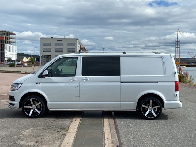 912543-8 Volkswagen Transporter 2.0 TDI 4Motion DSG -2017