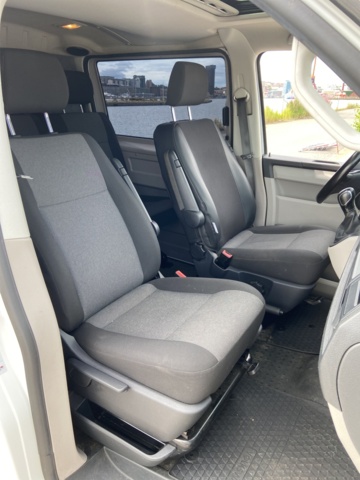 912543-45 Volkswagen Transporter 2.0 TDI 4Motion DSG -2017