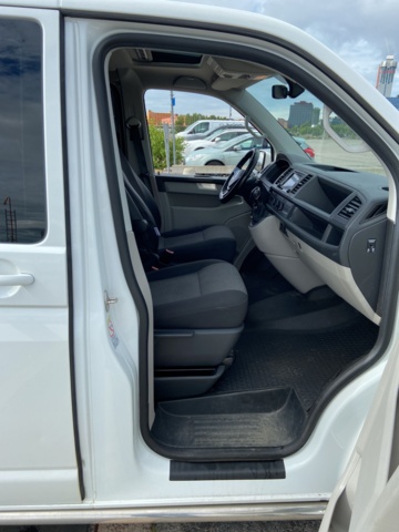 912543-46 Volkswagen Transporter 2.0 TDI 4Motion DSG -2017