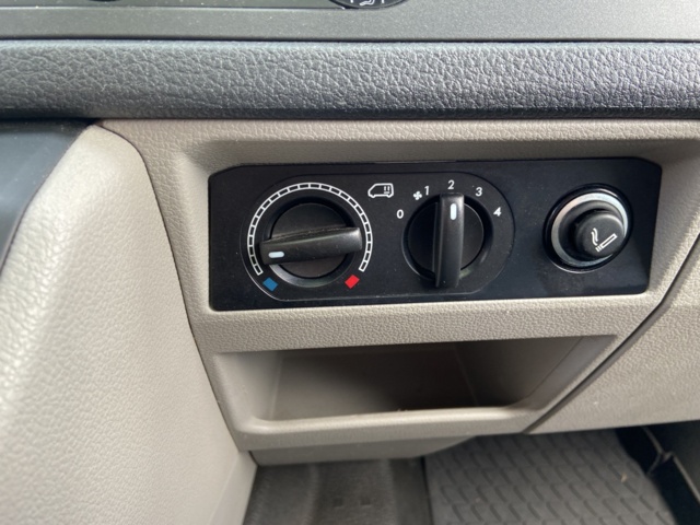 912543-71 Volkswagen Transporter 2.0 TDI 4Motion DSG -2017