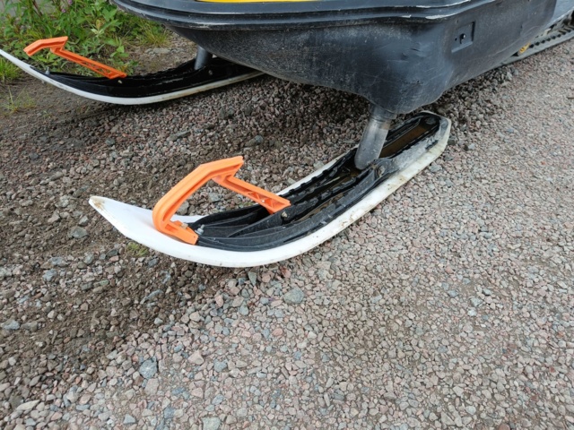 889221-10 Ski-Doo Skandic WT 500 -2002 Repair item