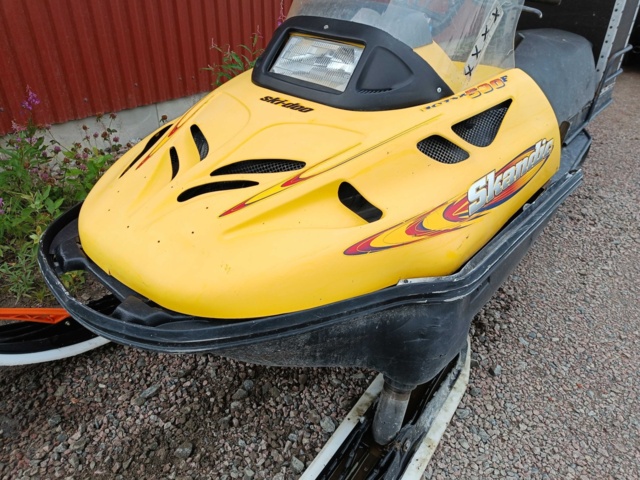 889221-12 Ski-Doo Skandic WT 500 -2002 Repair item