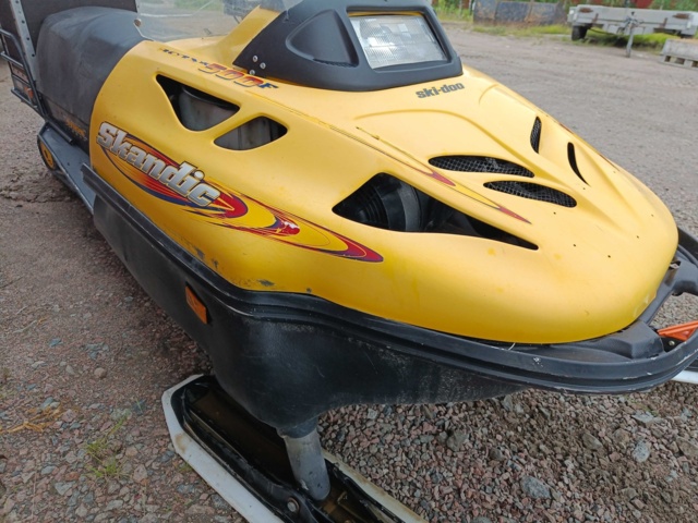 889221-13 Ski-Doo Skandic WT 500 -2002 Repair item