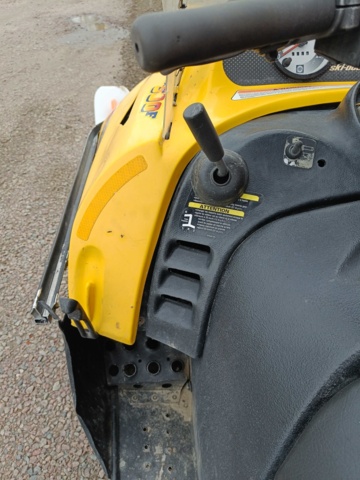 889221-19 Ski-Doo Skandic WT 500 -2002 Repair item