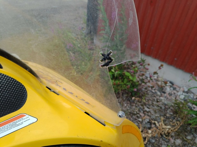 889221-28 Ski-Doo Skandic WT 500 -2002 Repair item