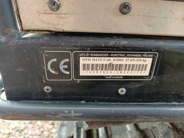 889221-39 Ski-Doo Skandic WT 500 -2002 Repair item