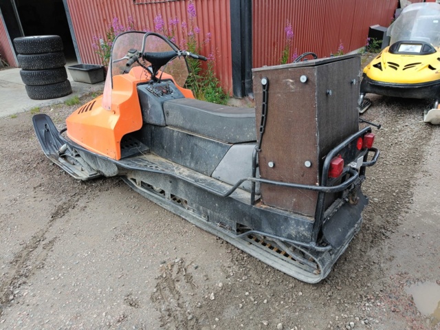 889222-3 Valmet Lynx 650 XL -1984 Repair item