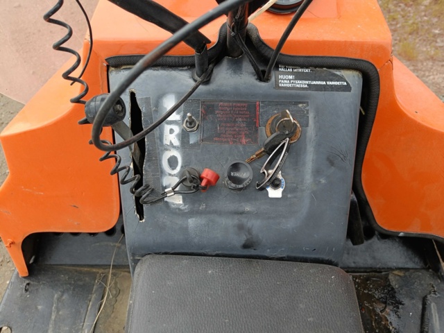 889222-22 Valmet Lynx 650 XL -1984 Repair item