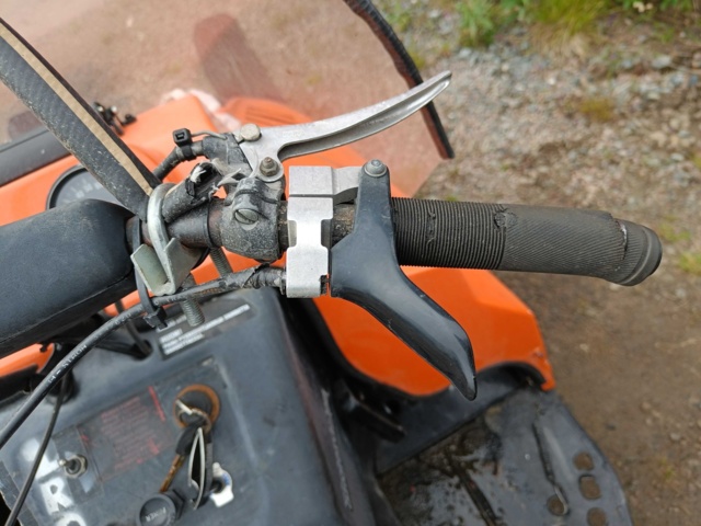 889222-23 Valmet Lynx 650 XL -1984 Repair item