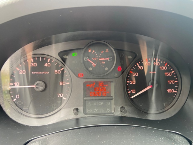 805767-27 Citroën Berlingo Van 1.6 HDi - 2015